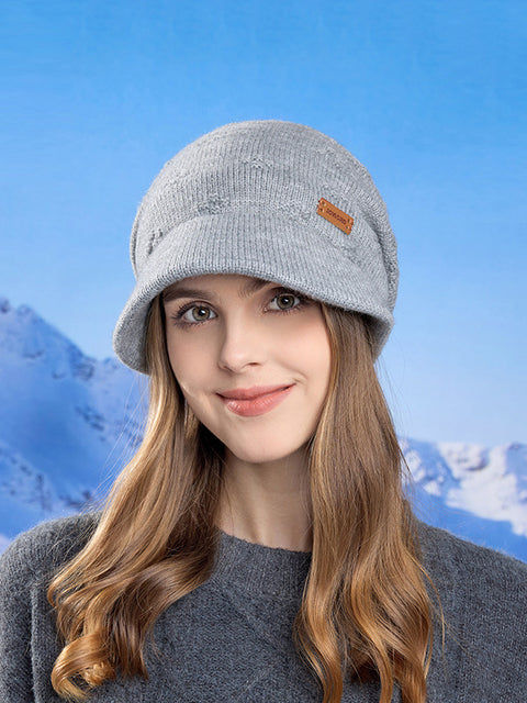 Cappello invernale caldo lavorato a maglia da donna