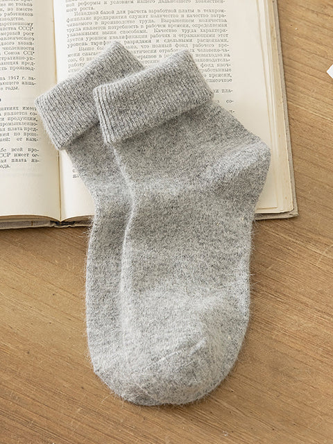 4 Pairs Women Winter Warm Wool Socks