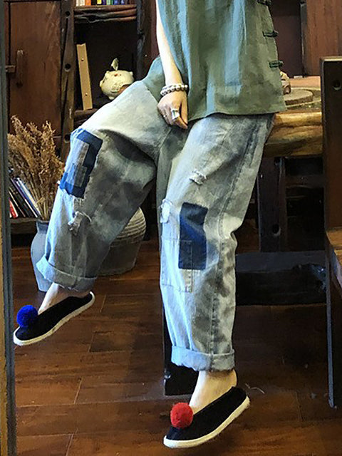 Pantaloni harem larghi in denim con toppe vintage da donna