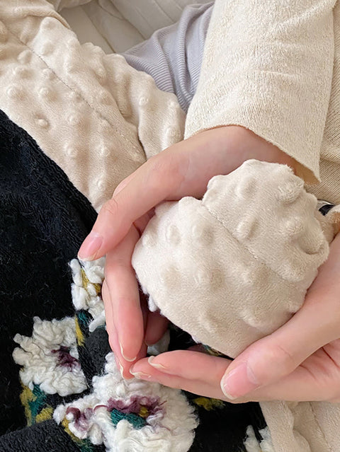 Copriletto matrimoniale in pile di lana Daisy, coperta per divano