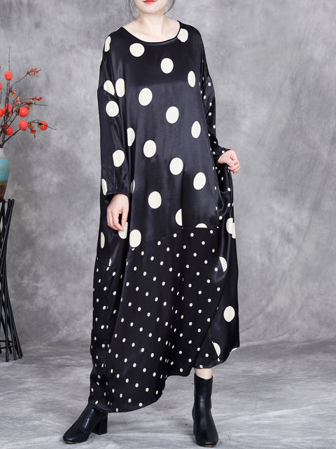 Abito da donna primaverile vintage con pois e giunture larghe